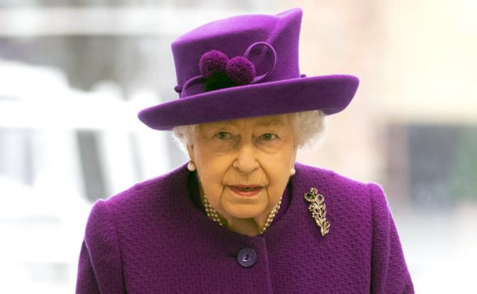 На фото: королева Великобритании, Северной Ирландии и королевств Содружества Елизавета II