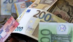 Эксперт предсказал очередной скачок курса евро