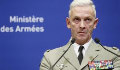 Французский генерал нашел в России массу "изъянов"