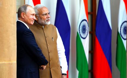 На фото: президент РФ Владимир Путин и премьер-министр Индии Нарендра Моди (слева направо)