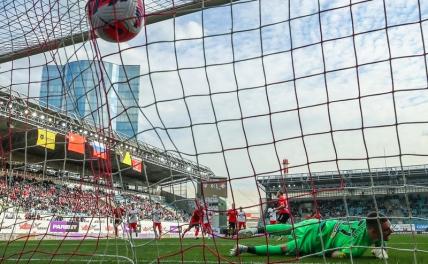 Наш футбол начал играть в «русскую рулетку»0