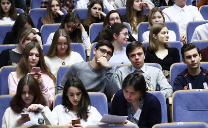 Министр образования рассказал, почему бакалавриат и магистратуру в России сохранят
