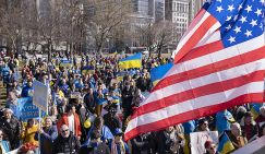 США разыгрывают Украину в «дурака»