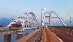 Атака на Крымский мост: Генштаб ВСУ понимает, что «ответка» сразу накроет переправы через Днепр в Киеве