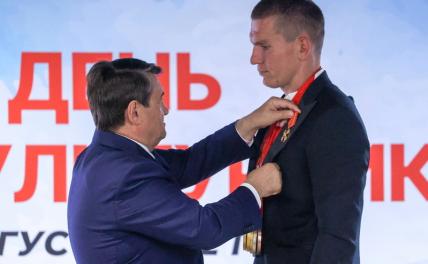 Звёзды российского спорта в недоумении: Мы кормим МОК, международные федерации, а Большунову с кем соперничать?0