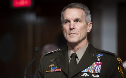 На фото: генерал Ричард Кларк, отвечающий за Командование специальных операций армии США