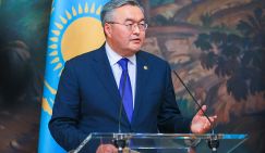 Ничего себе союзники: Казахстан поддерживает антироссийскую политику США