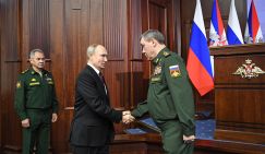 Спецоперация Z: Отныне Герой России генерал Герасимов в ситуации  «пан или пропал»