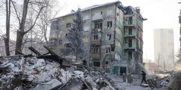 Теперь в Новосибирске: Взорвался газ и обрушились два подъезда, дом "разделило" пополам, выросло число погибших
