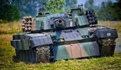Варшава рада позору Берлина и готовится впарить НАТО советские Т-72