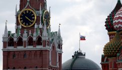 А. Бунич: «Партия договорняка» ломится в ворота Кремля