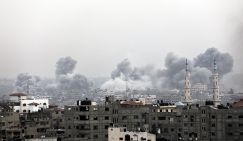 Сектор Газа: Макрону хочется повоевать, но чтобы французов не убивали