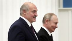Путин попросил Лукашенко не жадничать и поставить в Россию куриные яйца