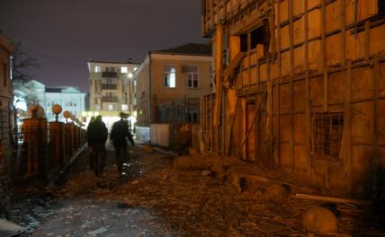 На фото: последствия обстрела Белгорода ВСУ.
