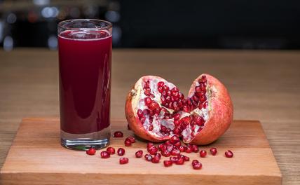 Диетолог назвал фрукт, который поможет сохранить молодость на долгие годы