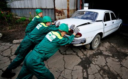 Чиновничья игра слов: Утильсбор — это вовсе не про утилизацию автомобилей Чиновничья игра слов: Утильсбор — это вовсе не про утилизацию автомобилей