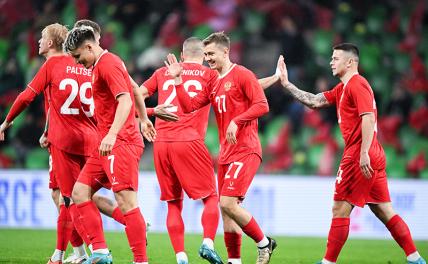 Не только футбол: Россия и Сирия сыграют на поле «Сталинград-арены» Не только футбол: Россия и Сирия сыграют на поле «Сталинград-арены»