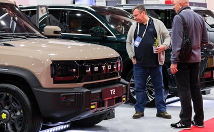 Дед Мороз резко перестал дарить россиянам новые автомобили Дед Мороз резко перестал дарить россиянам новые автомобили