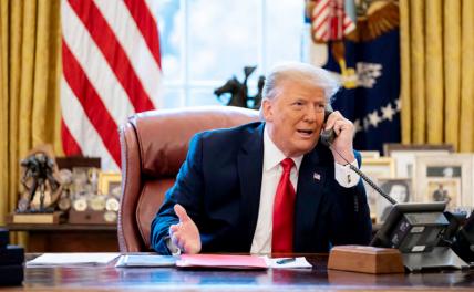 Алло, не бросайте трубку — это Трамп! Президент США говорит, что созвонился с Путиным Алло, не бросайте трубку — это Трамп! Президент США говорит, что созвонился с Путиным