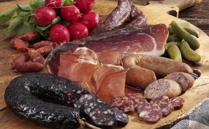 Чтобы не стареть: названы продукты, не позволяющие сохранить молодость Чтобы не стареть: названы продукты, не позволяющие сохранить молодость