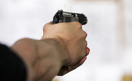 Неизвестные убили мэра пригорода Дамаска и его сына Неизвестные убили мэра пригорода Дамаска и его сына