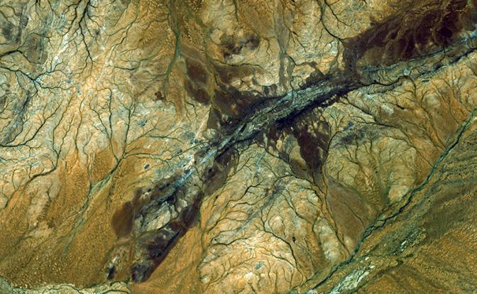 «Зеленского в аду черти заждались»: По всей планете фиксируются необъяснимые колебания земной коры «Зеленского в аду черти заждались»: По всей планете фиксируются необъяснимые колебания земной коры