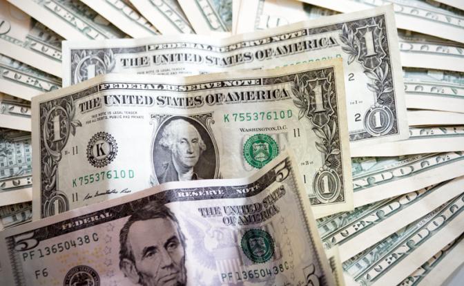 Прогноз курса доллара в июле: рубль ждет своей точки разворота Прогноз курса доллара в июле: рубль ждет своей точки разворота