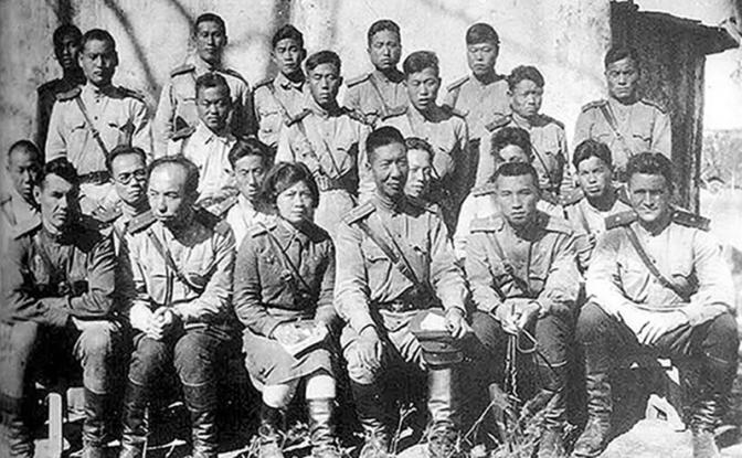 Неизвестные страницы войны: Как мы воевали за Корею, как корейцы воевали вместе с нами Неизвестные страницы войны: Как мы воевали за Корею, как корейцы воевали вместе с нами