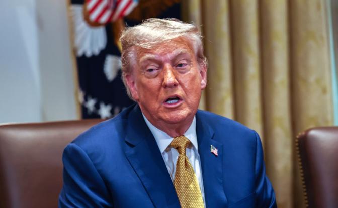 Эксперт рассказал, о чем может объявить Трамп 14 июля Эксперт рассказал, о чем может объявить Трамп 14 июля