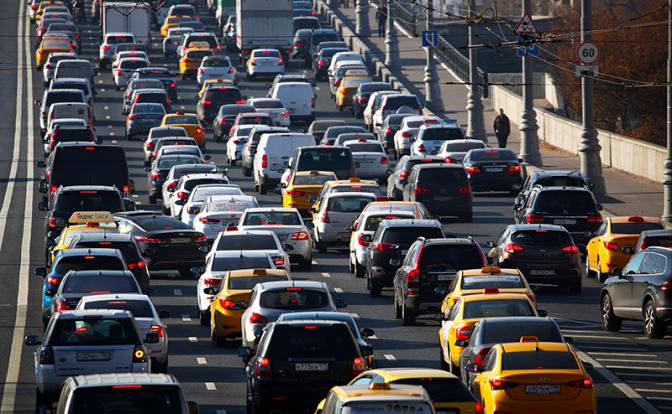 Дилеры зажрались, но им всё мало — автовладельцам готовят драконовский сюрприз Дилеры зажрались, но им всё мало — автовладельцам готовят драконовский сюрприз