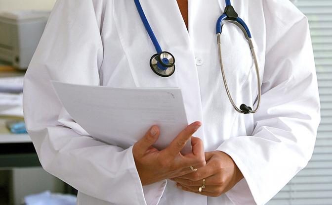 Врач-невролог назвала первые признаки болезни Паркинсона Врач-невролог назвала первые признаки болезни Паркинсона