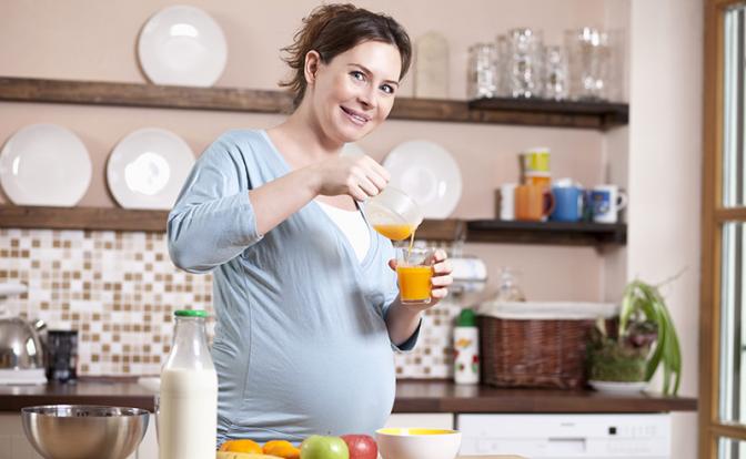 Диетолог назвал самые вредные для беременных продукты Диетолог назвал самые вредные для беременных продукты