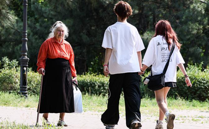 Пенсионерам, водителям, несовершеннолетним, бизнесменам — законы, вступающие в силу с 1 августа Пенсионерам, водителям, несовершеннолетним, бизнесменам — законы, вступающие в силу с 1 августа