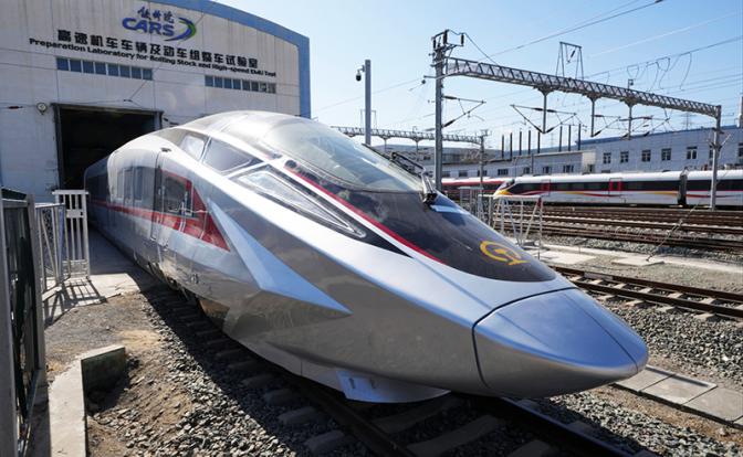 Китайский «поезд-птица» вызвал тихую зависть не только у РЖД Китайский «поезд-птица» вызвал тихую зависть не только у РЖД