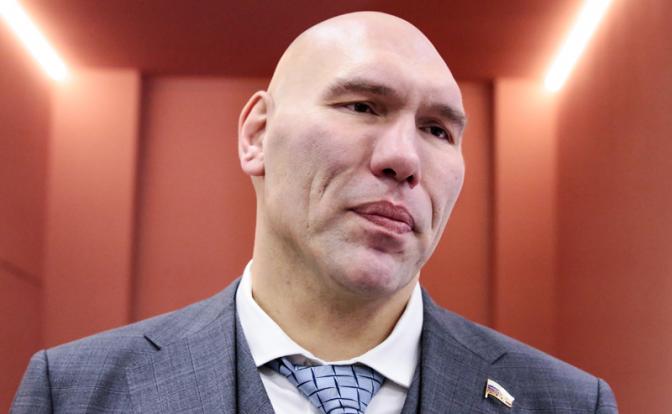 «Что за проблема?»: Валуев заявил, что Исинбаева оплатит по счетам «Что за проблема?»: Валуев заявил, что Исинбаева оплатит по счетам