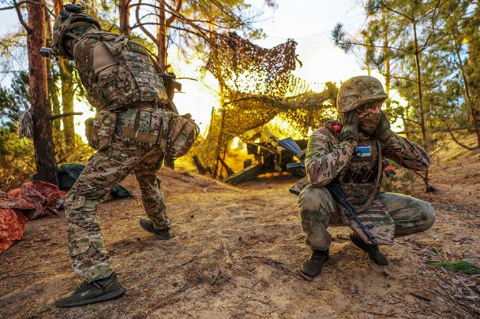 Красный Лиман — в красной зоне, гарнизон ВСУ в Покровске будет измотан, а потом раздавлен Красный Лиман — в красной зоне, гарнизон ВСУ в Покровске будет измотан, а потом раздавлен