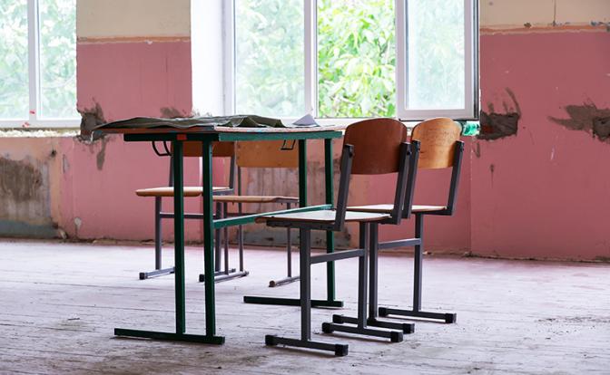 300 школ готовы рухнуть. Вся надежда на Бастрыкина? 300 школ готовы рухнуть. Вся надежда на Бастрыкина?