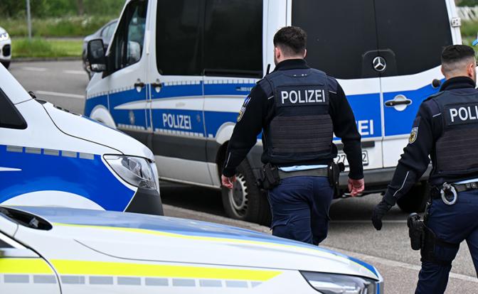 СМИ: «Дом просвещения Дени Дидро» ограблен через несколько часов после Лувра СМИ: «Дом просвещения Дени Дидро» ограблен через несколько часов после Лувра