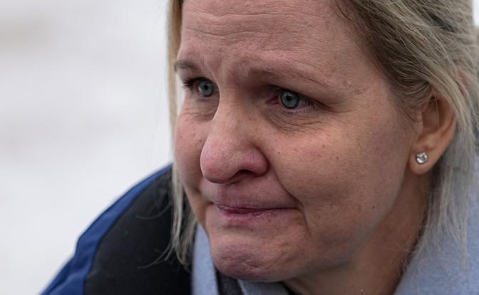 Глава МОК Ковентри расплакалась после встречи с лишенным аккредитации украинцем Глава МОК Ковентри расплакалась после встречи с лишенным аккредитации украинцем