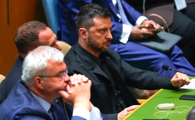 На Западе сообщили о тяжёлом состоянии Зеленского после ударов по Ирану