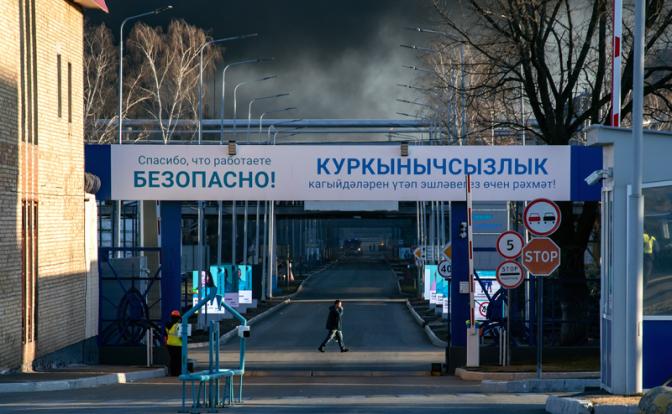 «Живем как на пороховой бочке»: Уже семь погибших на «Нижнекамскнефтехиме», еще нескольких ищут «Живем как на пороховой бочке»: Уже семь погибших на «Нижнекамскнефтехиме», еще нескольких ищут
