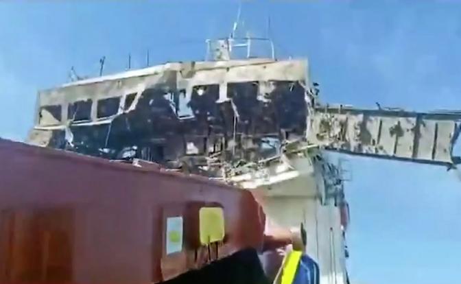 Азербайджан несет потери: БЭКи ВСУ атаковали пять судов в Азовском море и порт в Черном Азербайджан несет потери: БЭКи ВСУ атаковали пять судов в Азовском море и порт в Черном