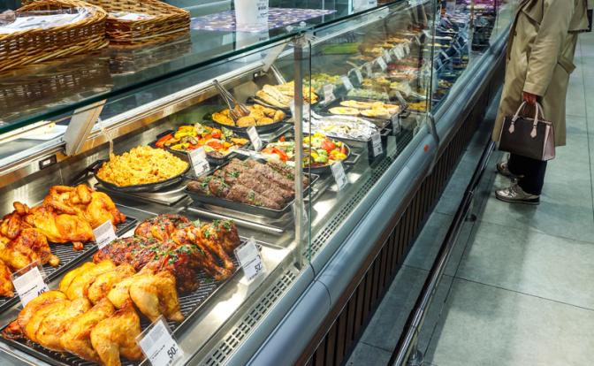 Россиянам назвали самые опасные продукты из супермаркета Россиянам назвали самые опасные продукты из супермаркета