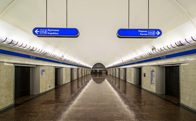«Фашисты — мразь! Но давайте еще портрет Зеленского на пол в метро выложим, чтоб топтать» «Фашисты — мразь! Но давайте еще портрет Зеленского на пол в метро выложим, чтоб топтать»