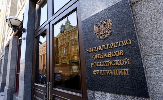 Эксперт оценил реакцию курса доллара на неординарное решение Минфина нарастить покупки валюты и золота Эксперт оценил реакцию курса доллара на неординарное решение Минфина нарастить покупки валюты и золота