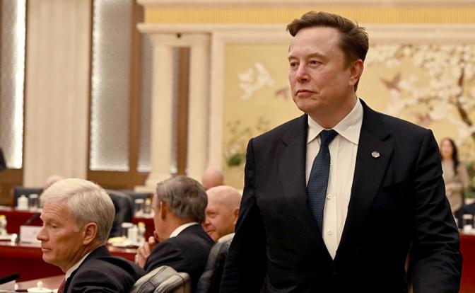 Маск выбрал президента Украины Маск выбрал президента Украины