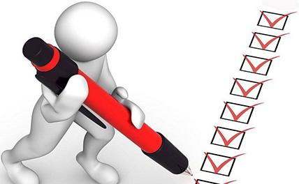 Больше 80% украинцев недовольны курсом страны