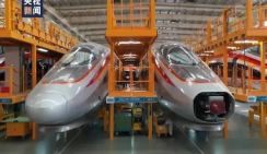 Китай выпускает поезд, способный разогнаться до 400 км/ч
