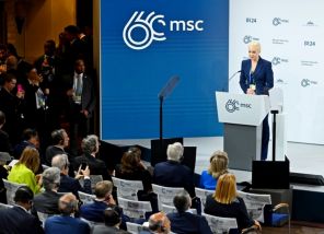 На фото: Юлия Навальная во время участия в 60-й Мюнхенской конференции по безопасности, в которой приняли около 50 глав государств и правительств и более 100 министров со всего мира, 16 февраля 2024 года.