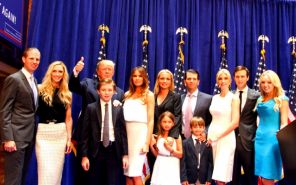 Иванка Трамп со своей семьей: отцом, мужем, детьми, братьями и сестрами